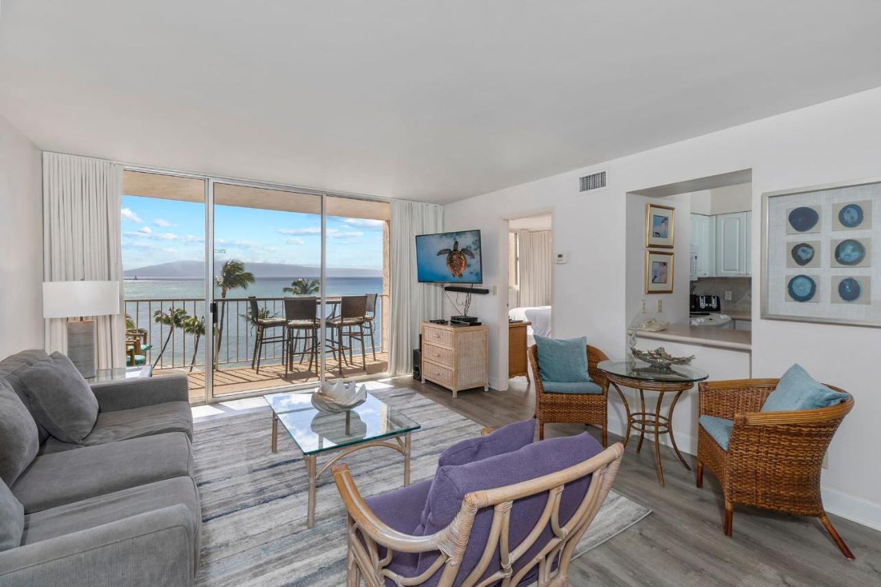 Incredible Beachfront 1Br - Sleeps 4 Awesome Location And In The Center Of Restaurants Many Beaches Golf And More Villa Kahana Esterno foto